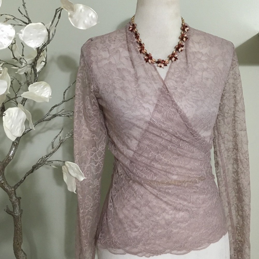 KAY UNGER LACE SHEER TOP